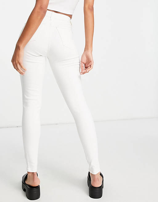 Women Topshop Jamie jeans with thigh rip in white 