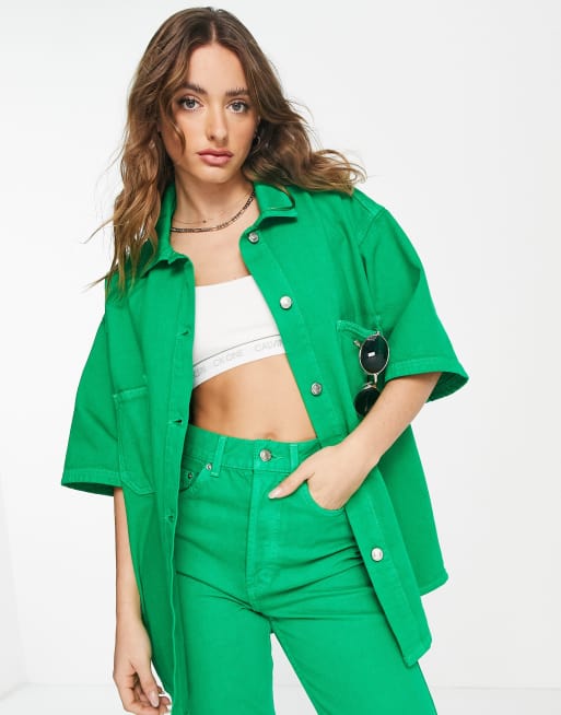 Topshop – Jaskrawozielona jeansowa kurtka koszulowa, część zestawu