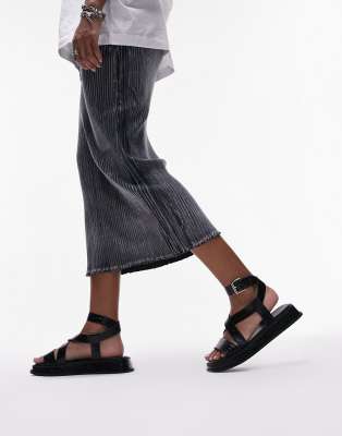 Topshop Jasmine Chunky Sandal In Black