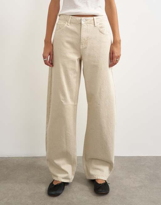Topshop – Jasnobeżowe jeansy Barrel ze średnim stanem, 2 z 5