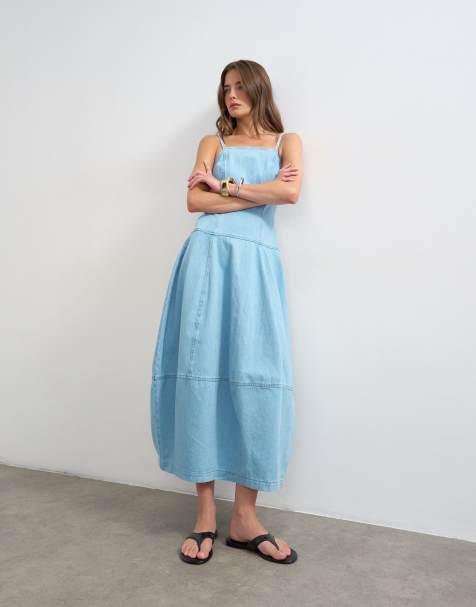 Topshop – Jasnoniebieska jeansowa sukienka maxi barrel - view 1