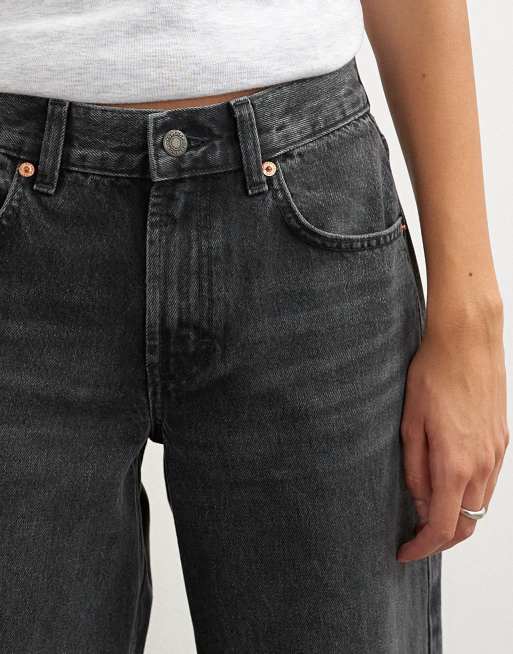 Topshop - Jean décontracté à taille basse cintrée - Noir délavé, 3 de 5