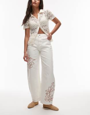 Topshop - Jean large à broderie rouge - Écru-Blanc