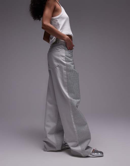 Topshop - Jeans a colonna bianco osso con borchie argento a vita medio alta