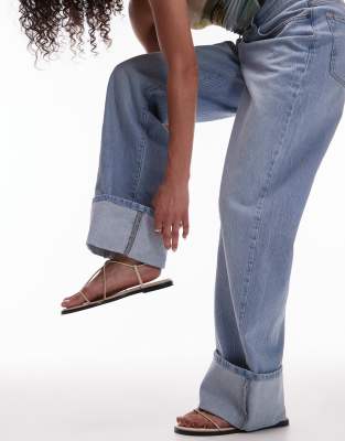Topshop - Jeans in Vintage-Bleach-Waschung mit hohem Bund und Umschlag-Blau