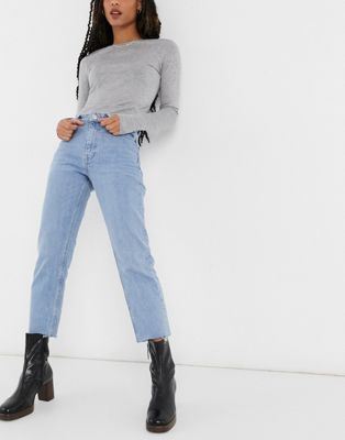 Topshop – Jeans mit geradem Bein in Bleach-Waschung-Blau