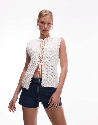 Topshop - Jeans-Shorts in A-Linien-Form in kräftigem Blau
