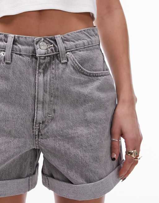Topshop – Jeans-Shorts in Grau mit umgeschlagenem Saum, 2 von 5