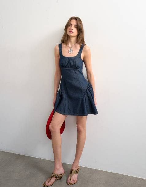 Topshop – Jeansowa sukienka mini z falbanką, w kolorze indygo - view 1