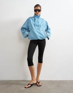 Jersey capri legging in black