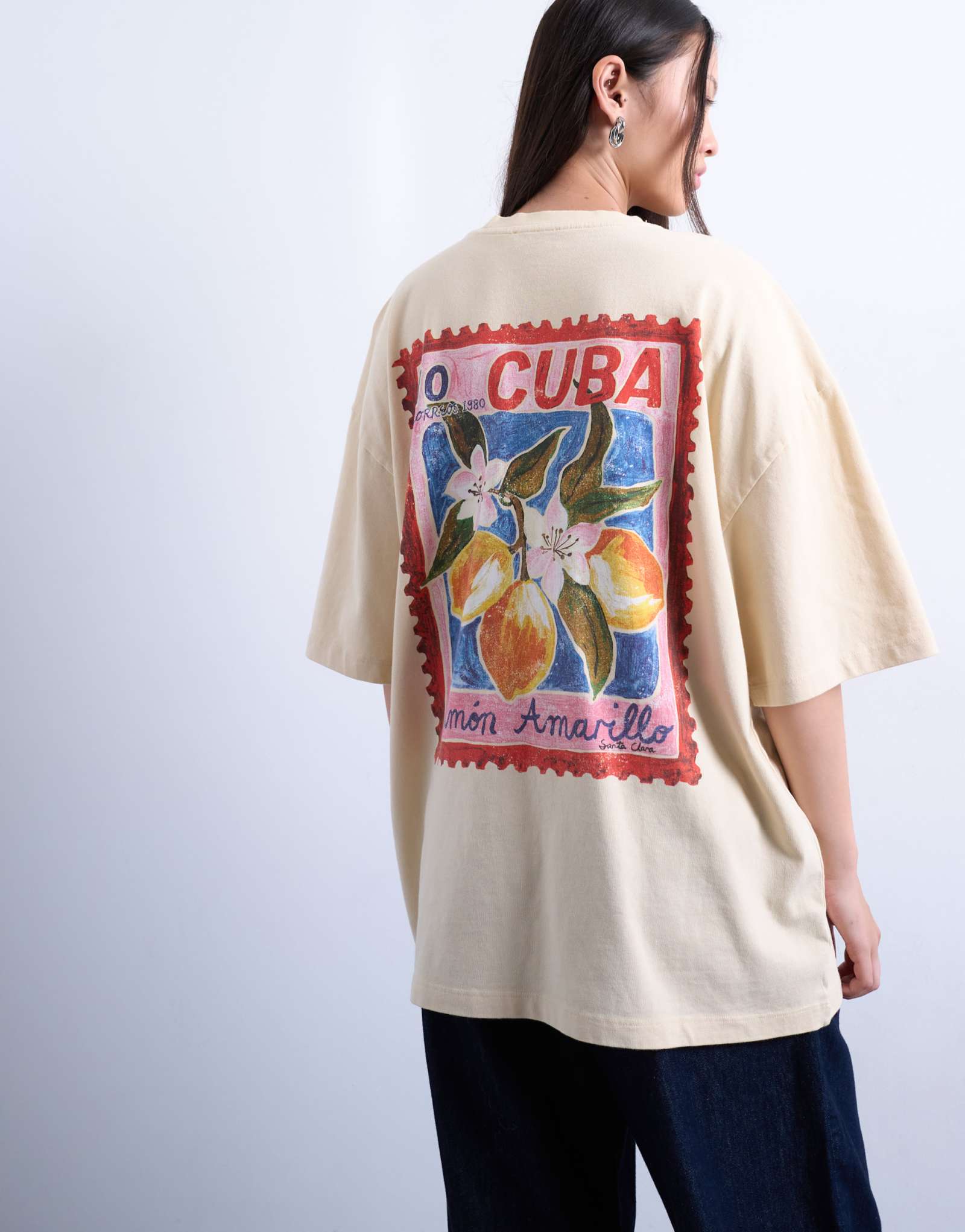 Футболка оверсайз из джерси Topshop с графическим принтом на спине цвета пахты