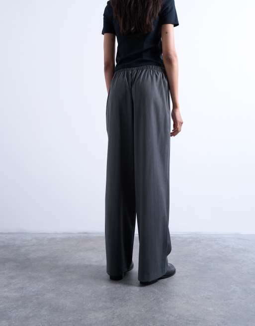 Topshop – Jogginghose in Grau mit Boxershorts-Bund und Tunnelzug, 3 von 5