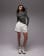 Thumbnail 1 van 5