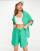 Thumbnail 1 van 4