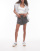 Thumbnail 1 van 5