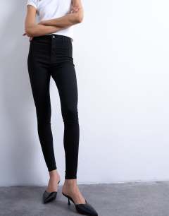 Model wearing Joni high rise super skinny jean in black