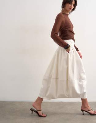 Jupe en jean longue et bouffante à coutures apparentes - Blanc cassé 44