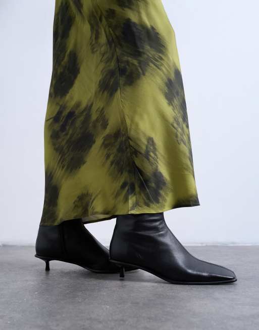 Topshop - Jupe longue coupée en biais à imprimé fleuri flou - Vert, 4 de 5