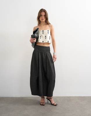 Jupe longue en denim bouffante avec coutures - Noir 34