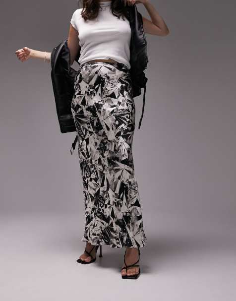 Topshop - Jupe longue en satin coupe en biais à imprimé froissé - Noir et blanc - view 1