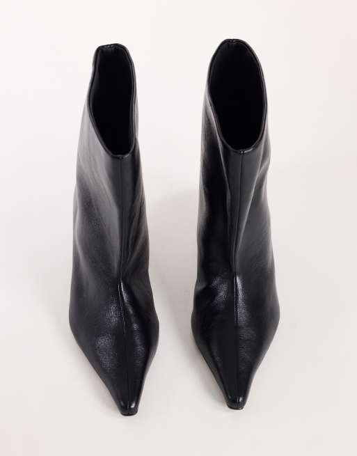 Topshop Kai super wide heeled ankle boot in black, 4 of 4