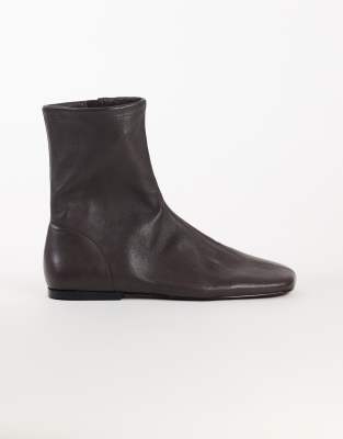 Topshop Kameron Real Leather Flat Ankle Boots In Brown
