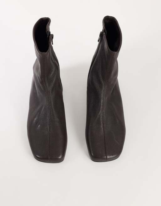 Topshop Kameron real leather flat ankle boots in chocolate, 2 of 4