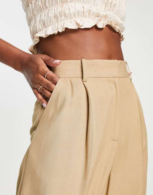 Topshop – Karottenhose mit maskulinem Schnitt in Sand, Kombiteil, 4 von 4