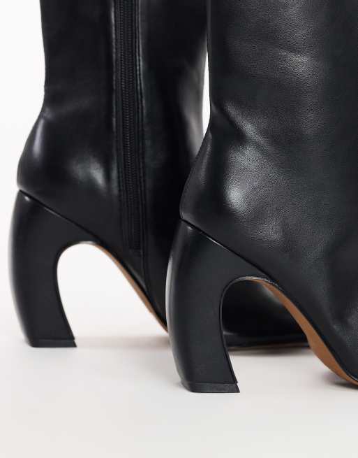 Topshop Karter curved heel ankle boot in black stretch faux leather, 2 of 4