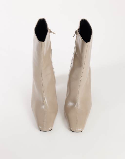 Topshop Karter Stiefelette mit geschwungenem Absatz in Maulton-Stretch-Kunstleder, 4 von 4