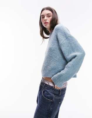 Topshop - Kastiger, gestrickter Bouclé-Pullover in Hellblau