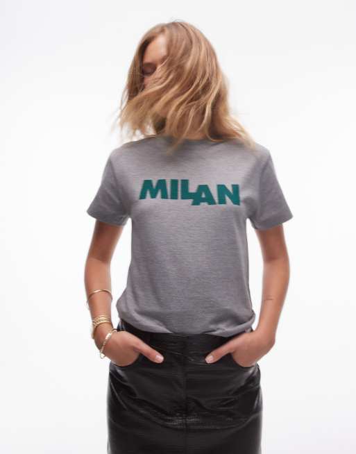 Topshop – Kastiges T-Shirt in meliertem Grau mit „Milan“-Print