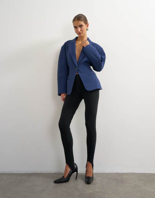 Topshop kavaj med markerad midja i mörkblått, 2 av 4