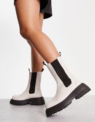 Topshop Kellis chunky chelsea boot in off white