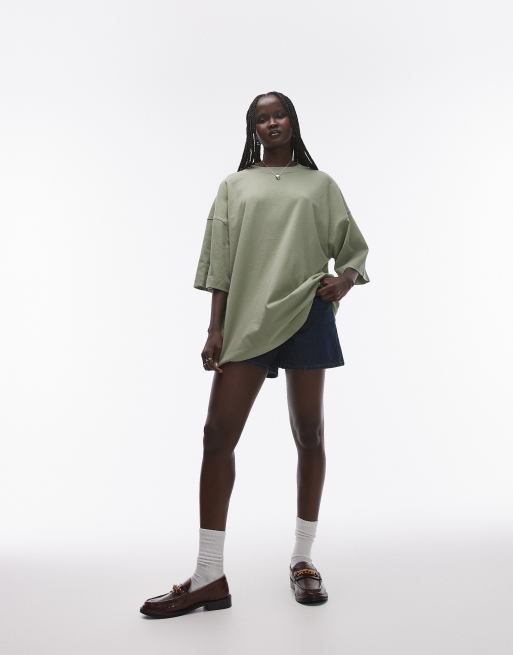 Topshop – Khakifärgad t-shirt i oversize med sänkt axelsöm, 2 av 4