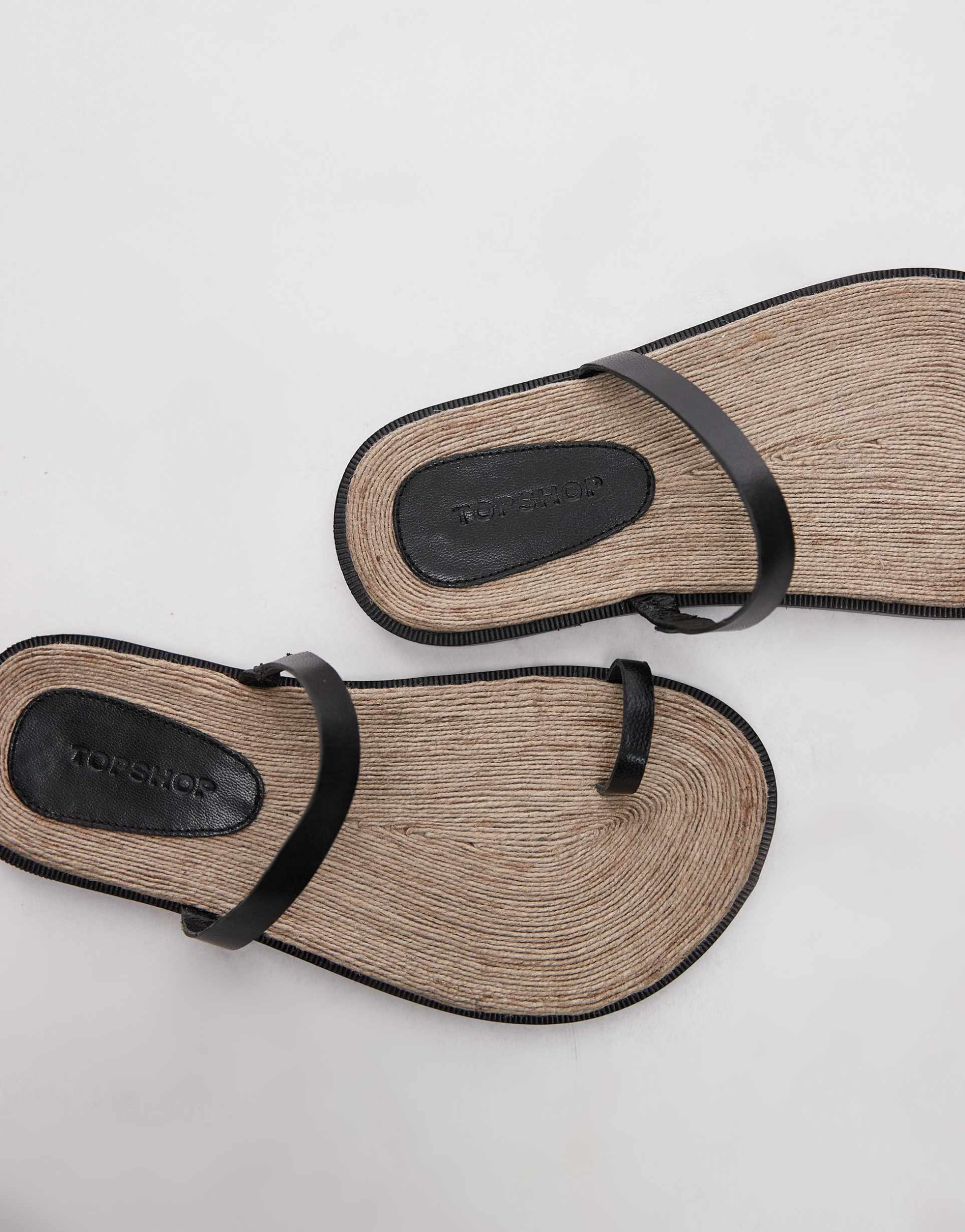 topshop kik leather toe loop flat sandals in black