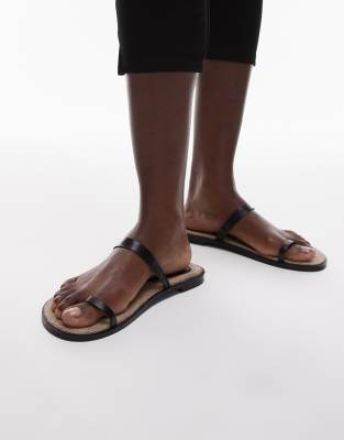 Topshop - Kik - Sorte flade sandaler med tårem i ægte læder - view 1