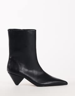 Kiki cone heel ankle boot in black
