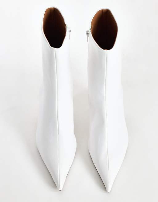 Topshop Kiki cone heel ankle boot in off white, 3 of 4