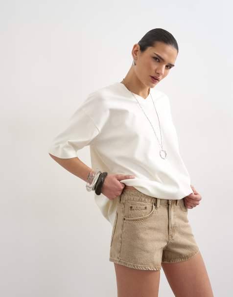 Topshop – Knappe Jeansshorts in verwaschenem Beige - view 1