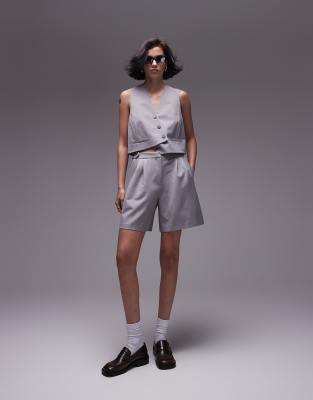 Topshop - Knielange Shorts in Grau mit seitlicher Bundlasche, Kombiteil