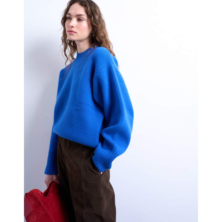 208441129-1-blue?$n_750w$&wid=