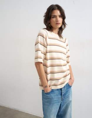 Topshop Knit Half Sleeve T-shirt In Animal Print