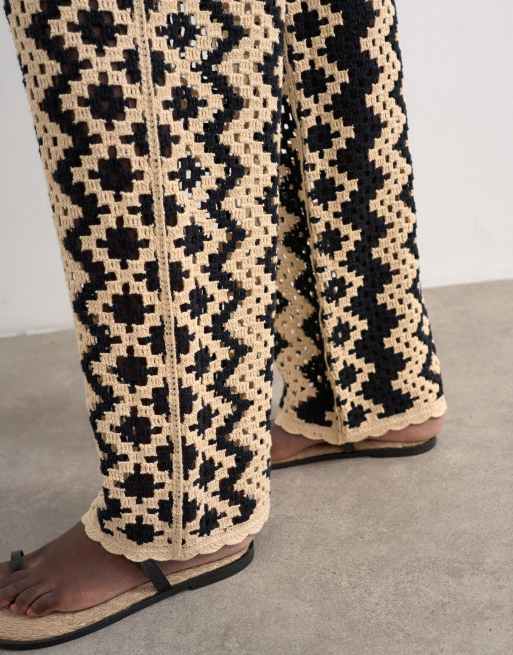 Topshop knit patterned crochet pants in black and beige - part of a set, 2 of 5