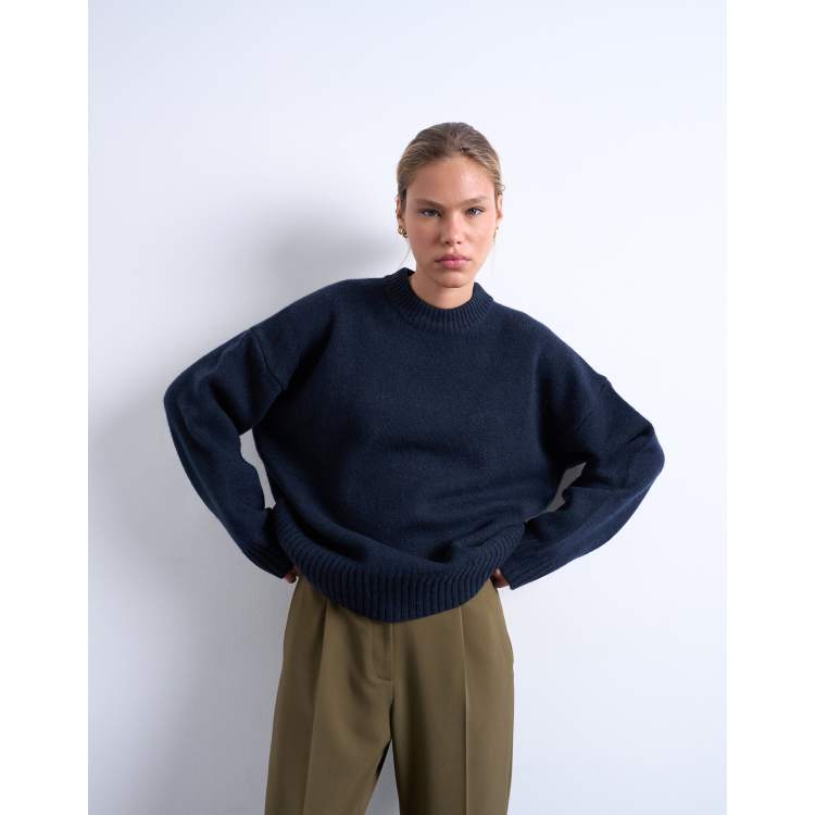 208750930-1-navy?$n_750w$&wid=