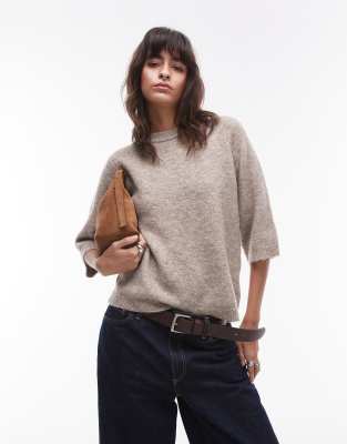 knit T-shirt in oat-Neutral