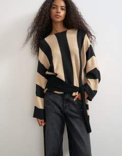 Knited long sleeve tie front jumper in mono stripe