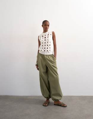 Topshop knitted 3D tank in ivory | ASOS