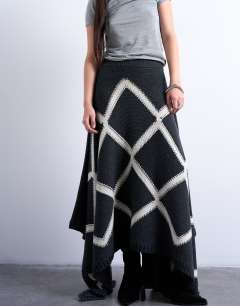 Model wearing Knitted argyle co-ord skirt in charcoal