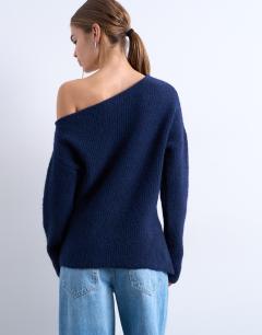 Model wearing Knitted asymmetric one shoulder top in navy